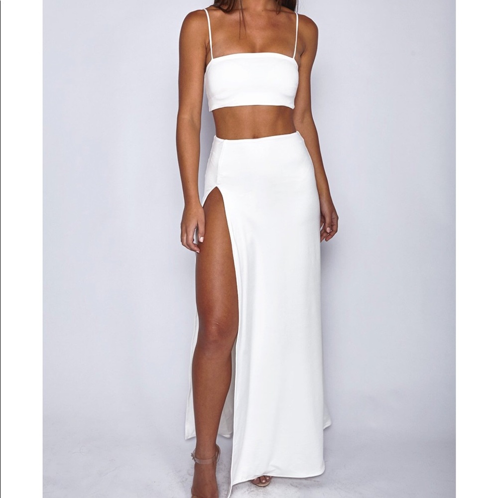 Baby Boo Hot and Heavy White Skirt Set
